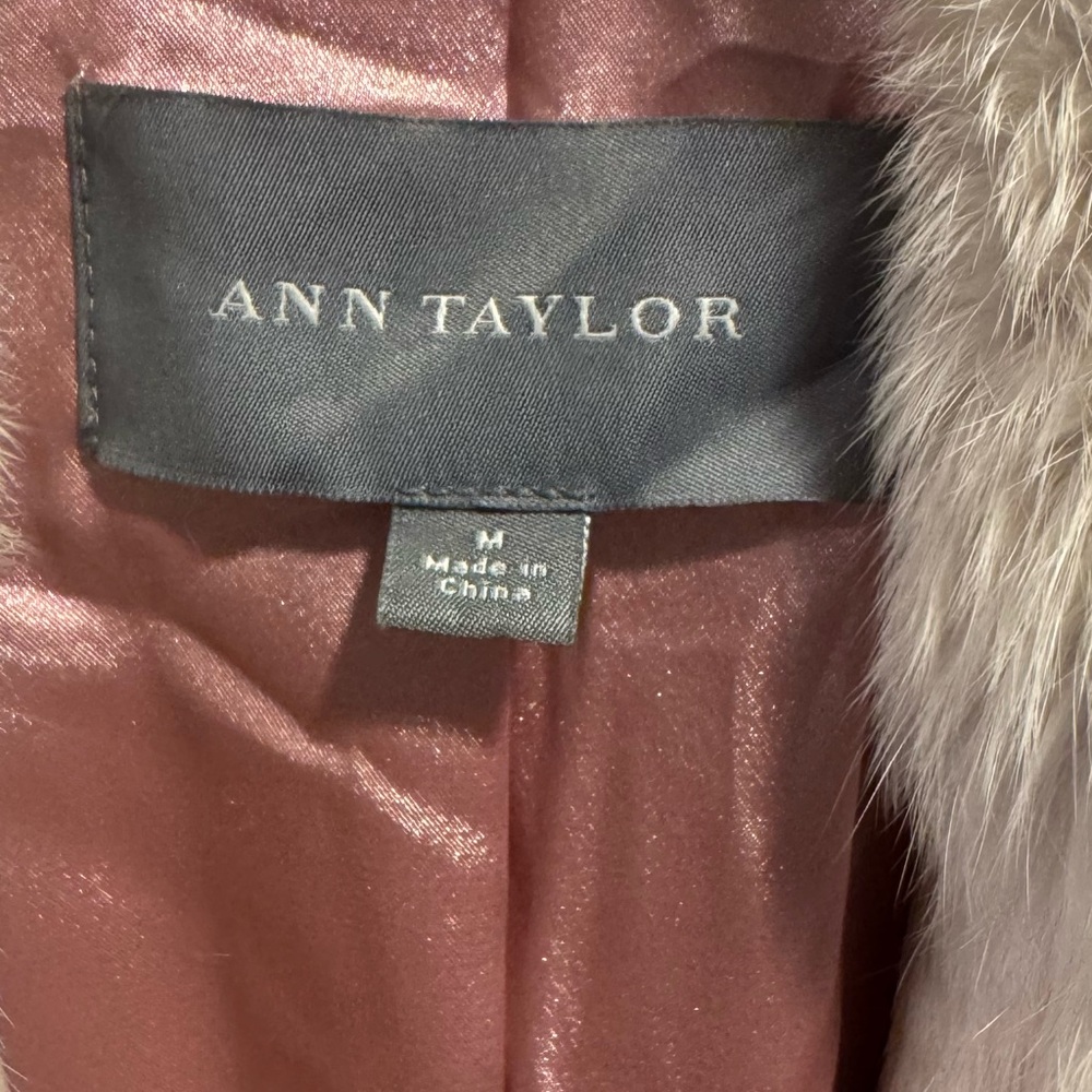 Elegant 100% Rabbit Fur Jacket - Picture 3 of 9